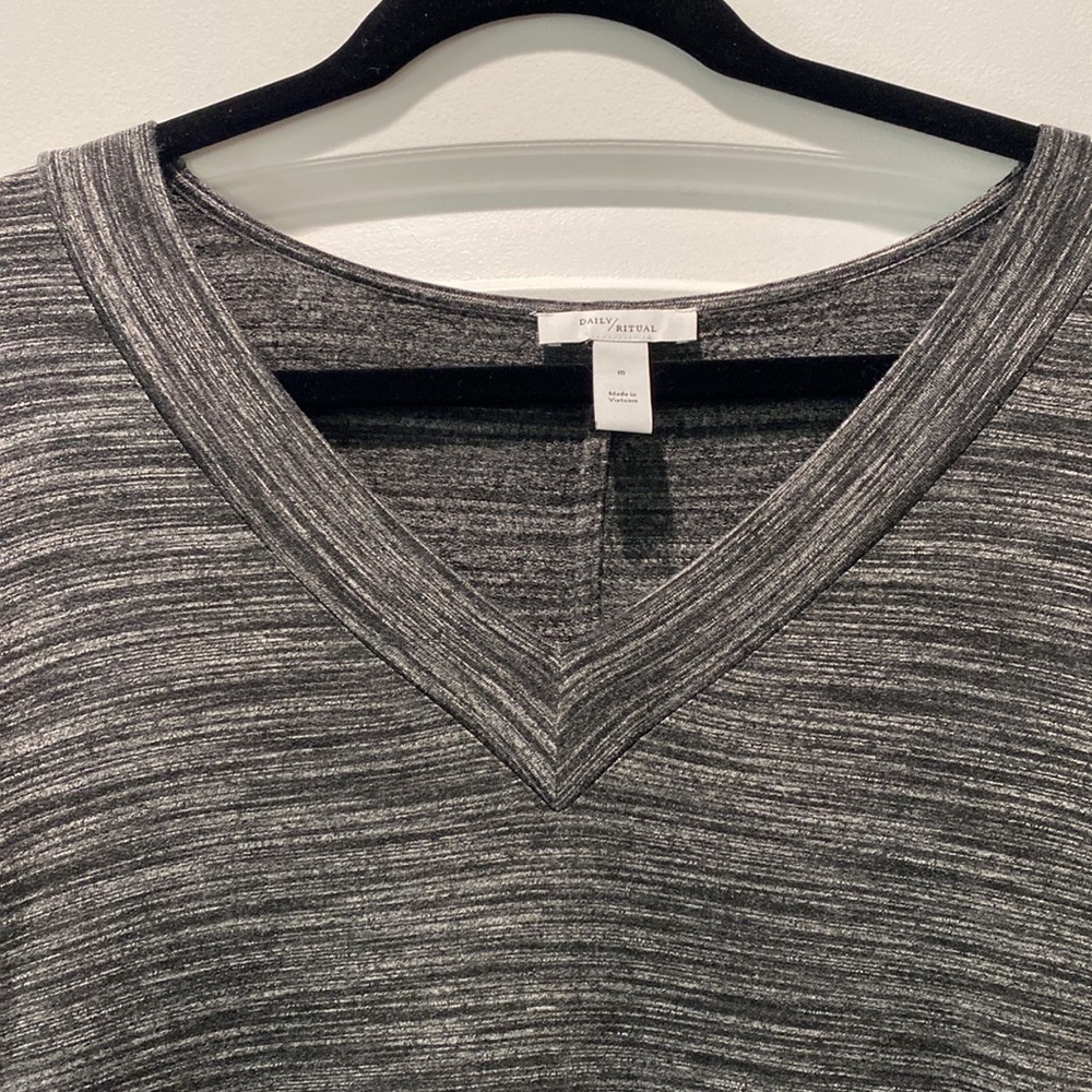 Daily Ritual Dress. Size Medium. - Picture 3 of 6